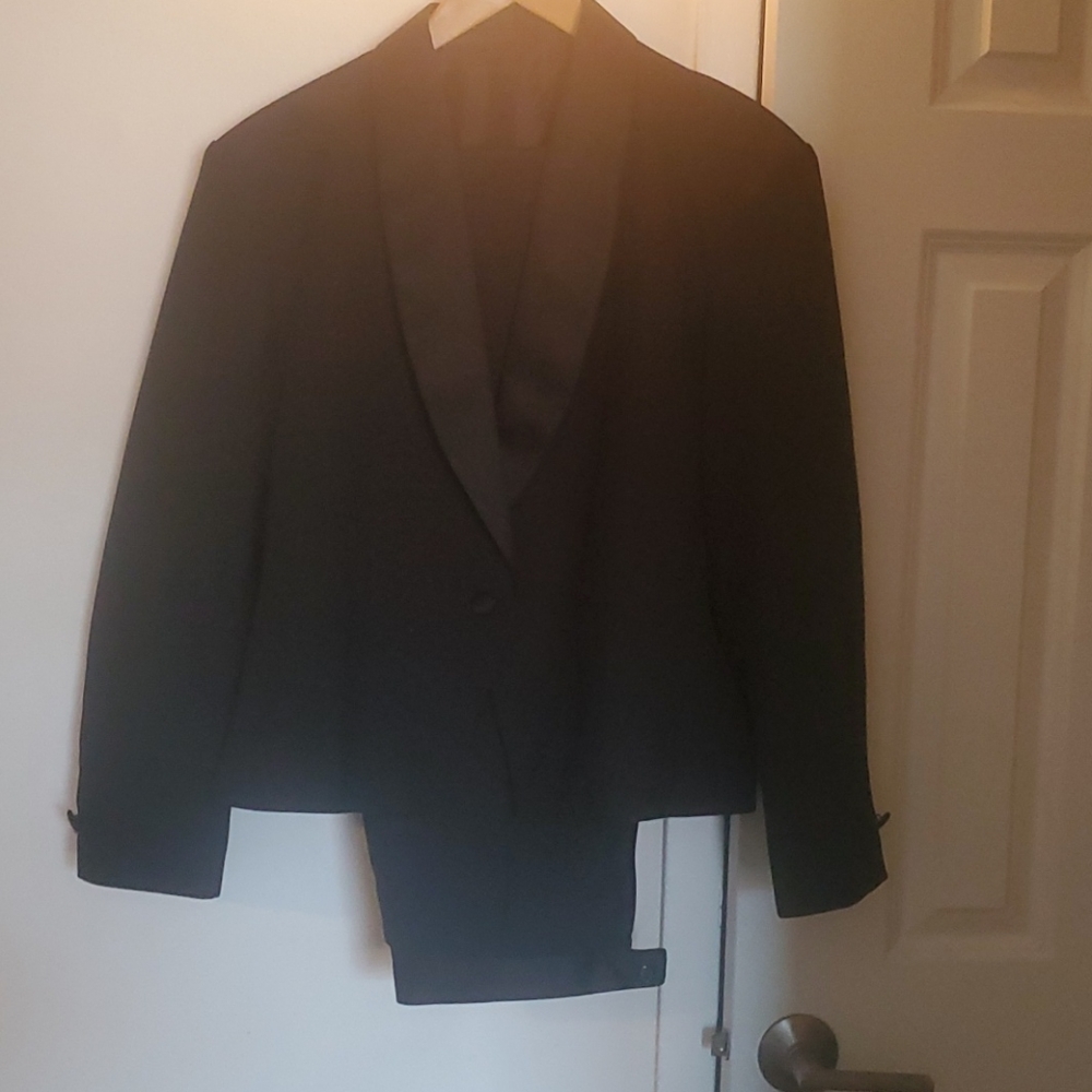 Tuxedo Suit